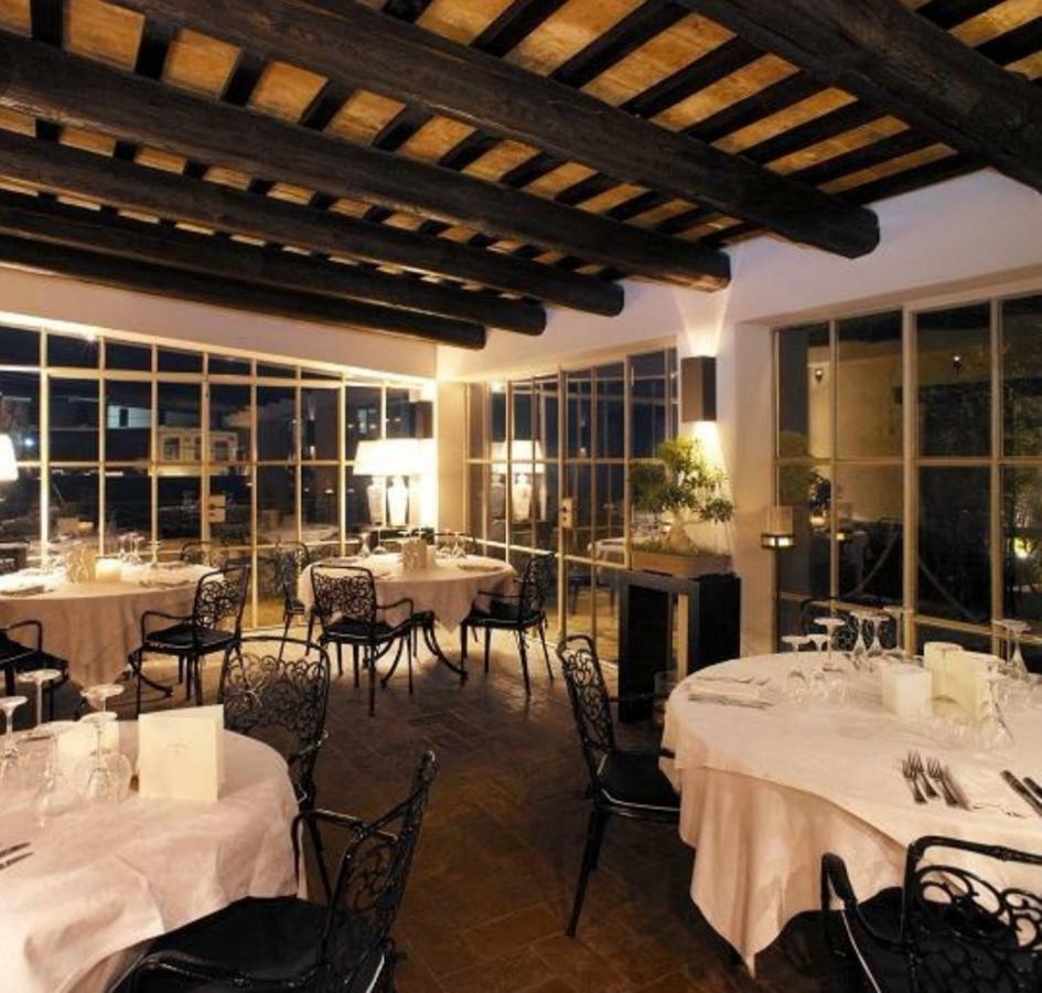 Hotel Castello di Albereto Trarivi Exteriér fotografie