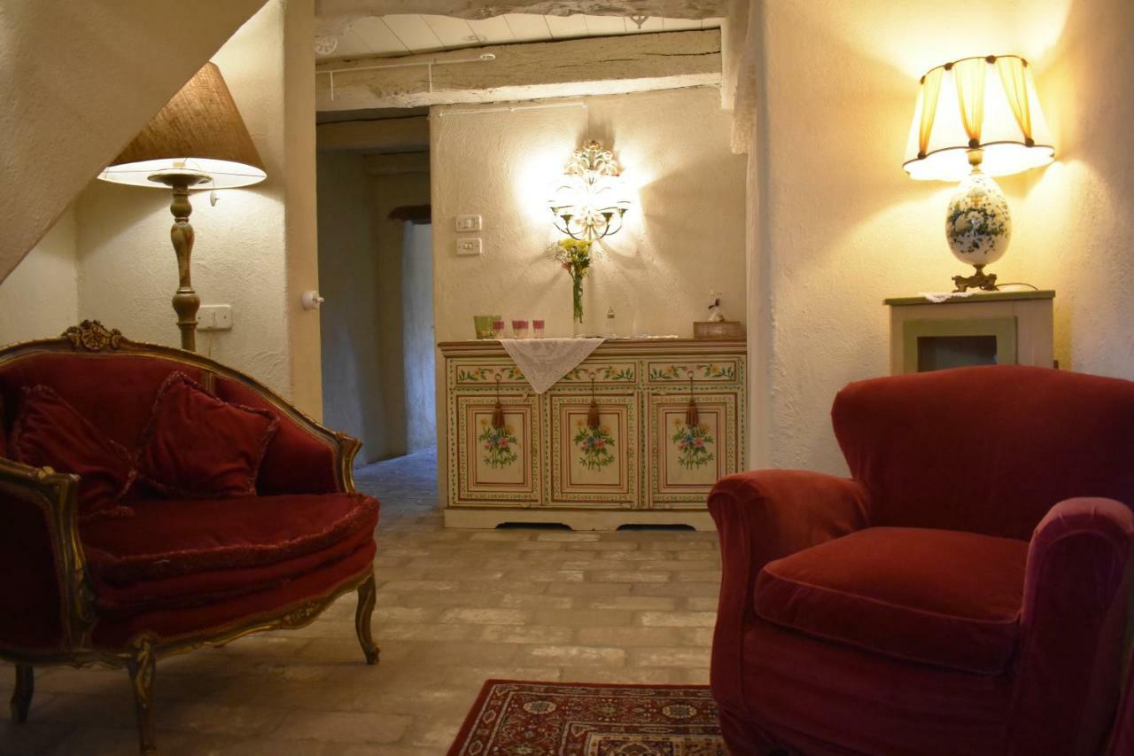 Hotel Castello di Albereto Trarivi Exteriér fotografie
